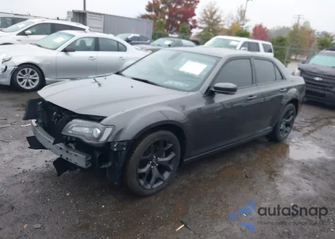 2022 Chrysler 300 S from USA, damaged, VIN 2C3CCABG1NH256420